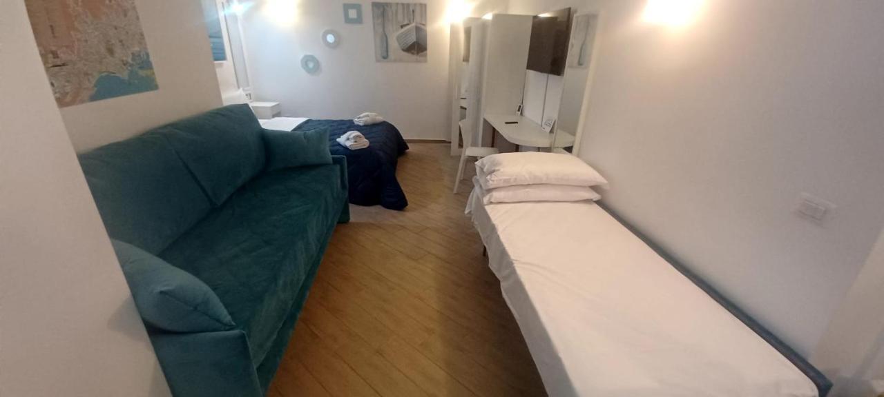 Residenza Plebliscito Lejlighed Napoli Eksteriør billede