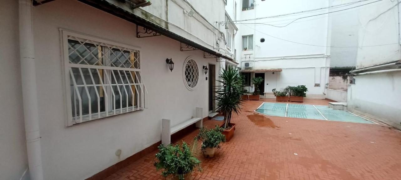 Residenza Plebliscito Lejlighed Napoli Eksteriør billede